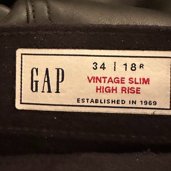 Gap Vintage Slim High Rise Vegan Leather Pants -- Black -- 18/34 - Picture 3 of 7